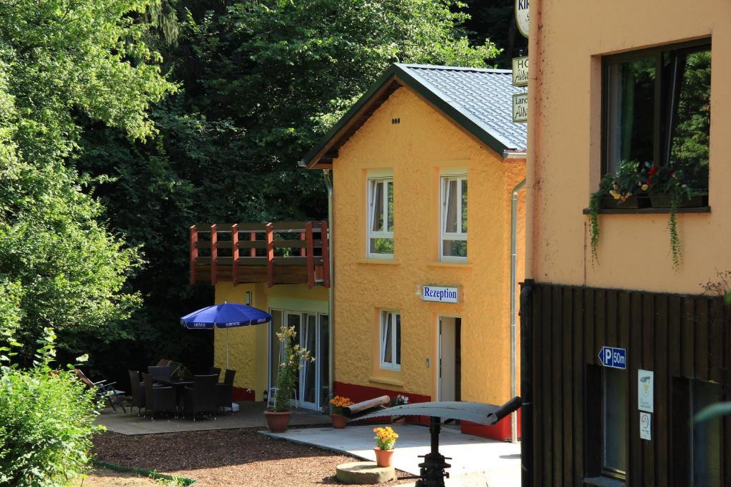 Waldhotel Albachmuehle Mit Albacher Stuben Wasserliesch Cameră foto